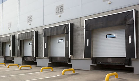 ¿Qué son los sellos de muelle y los abrigos de muelle?