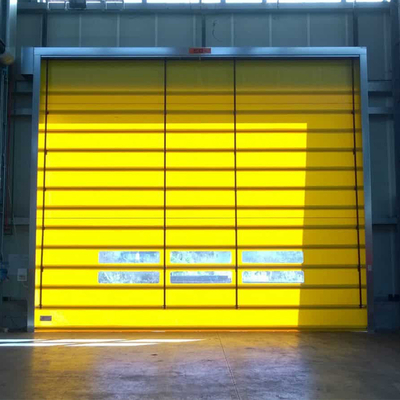 Logística de puerta apilable de PVC de alta velocidad a prueba de viento a prueba de viento