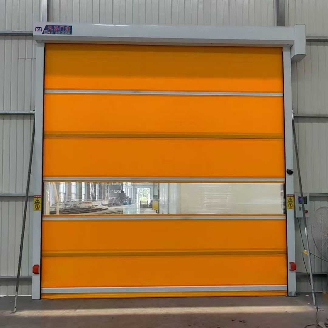 Puertas enrollables de alta velocidad: mejora de la eficiencia y el control climático en instalaciones industriales modernas